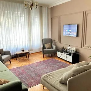 Sisli House شقة